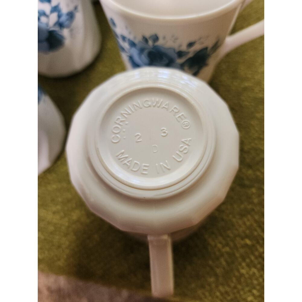 CORELLE Corning Ware Blue Velvet Blue Roses Coffee Cup Mug Set of 8 - Picture 3 of 3